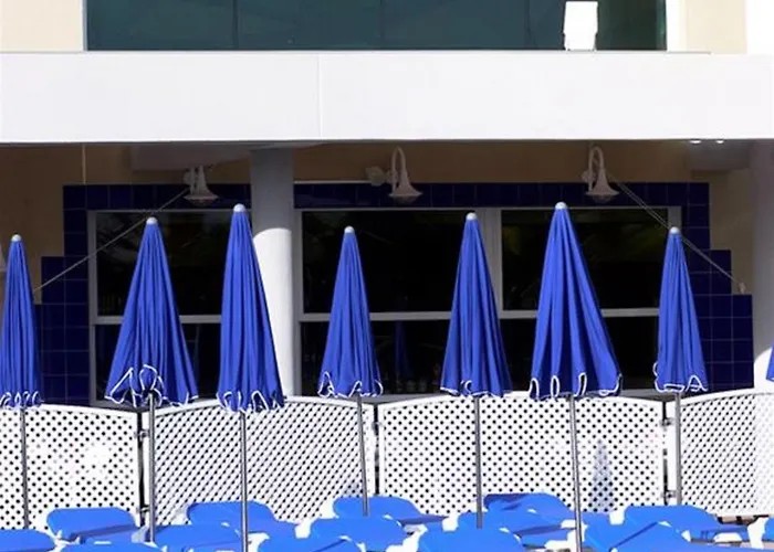 拉斯加维奥塔斯酒店 4*